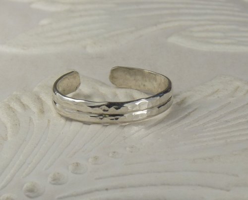 Toe Ring, Sterling Silver double wire, Hammered Ring, Body Jewelry