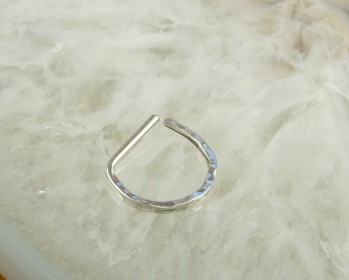 D Septum Ring, Sterling SilverNose Ring, 16 or 20 gauge Septum ring