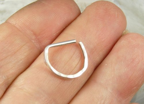 D Septum Ring, Sterling SilverNose Ring, 16 or 20 gauge Septum ring