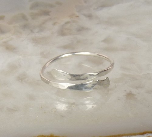 Toe Ring, Sterling Silver crossover,Adjustable Toe ring, Hammered Ring, Body Jewelry