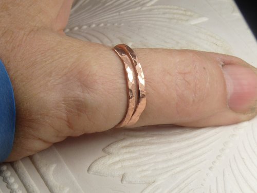Copper Bypass ring, Copper ring,  Midi Ring, Hammered 16 gauge wire, Arthritis Ring